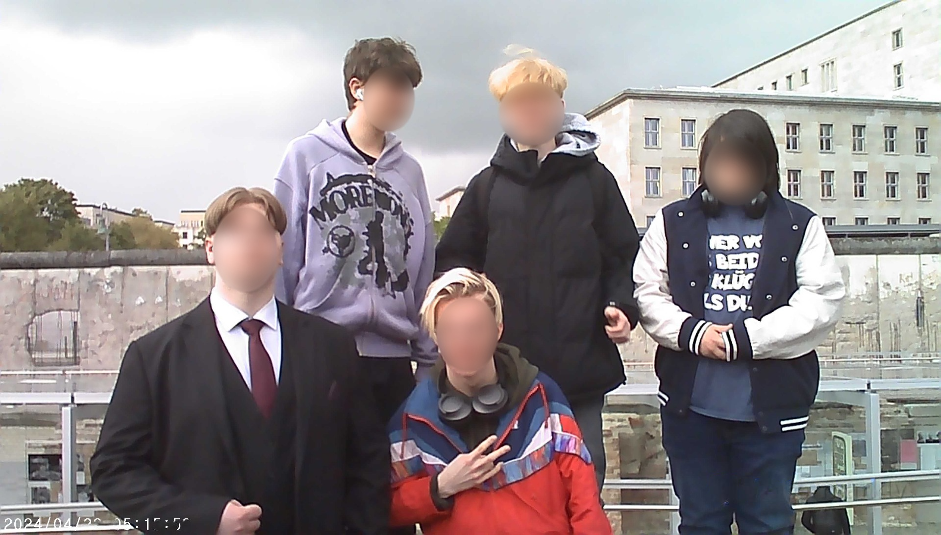 Typ mit Liebeskummer oder so